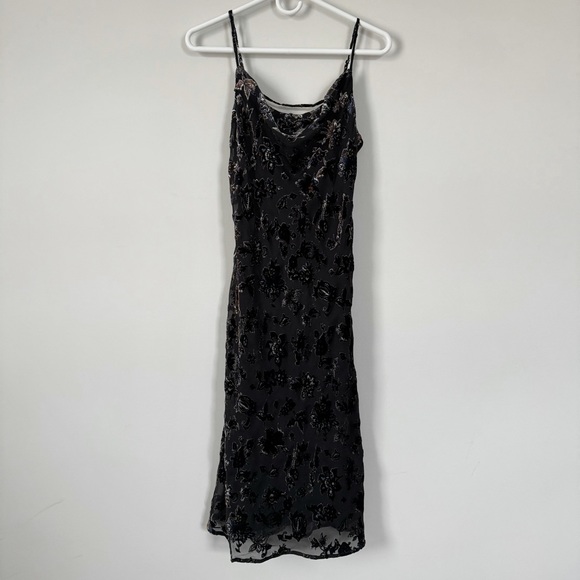 Rag & Bone | Nicola Burnout Velvet Dress - Picture 3 of 8
